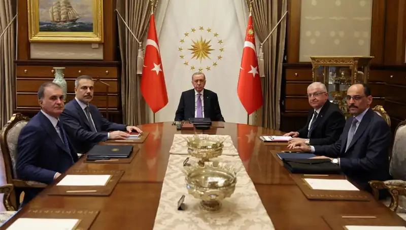 Beştepe'deki Güvenlik Zirvesi: Erdoğan, İsrail-İran Çatışmasını Değerlendirdi