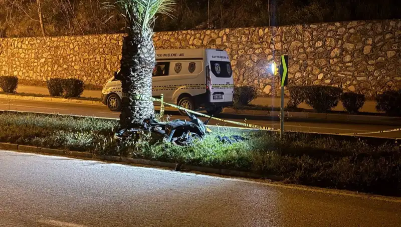 Tıp Fakültesi Öğrencisi Motosiklet Kazasında Hayatını Kaybetti: Acı Haber Türkiye’yi Sarsıyor