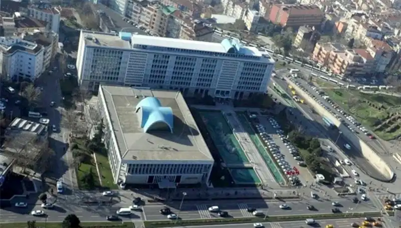 İstanbul Büyükşehir Belediyesi Soruşturmasında "Enderun" WhatsApp Grubu Alev Alev