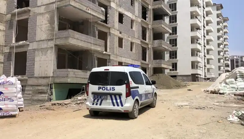 İnşaat Alanında Yaşanan Korkunç Kazada Bir İşçi Hayatını Kaybetti