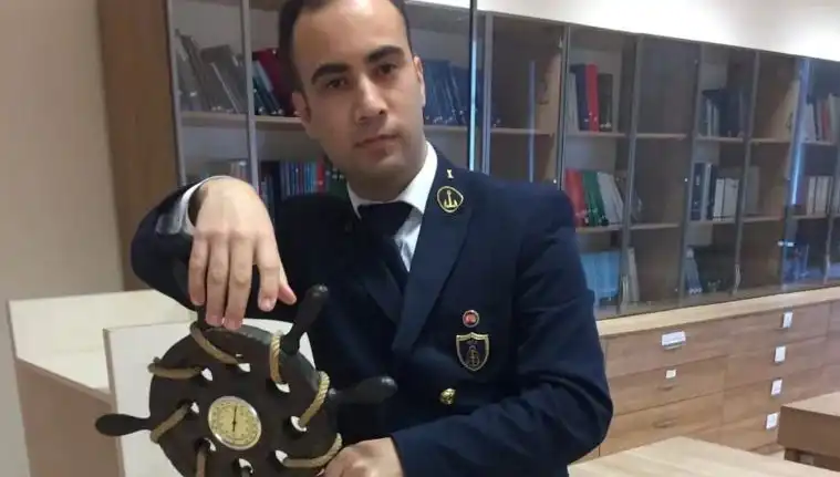 Stajyer Denizci Berkan’ın Kayıp Olması, Ailesi ve Arkadaşlarını Derinden Üzüntüye Boğdu