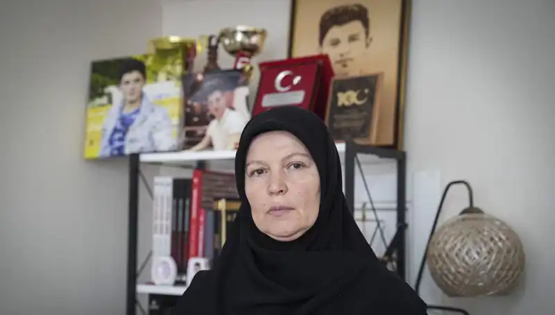 15 Temmuz'un Genç Şehidi: Mahir Ayabak'ın Annesinin Bitmeyen Acısı