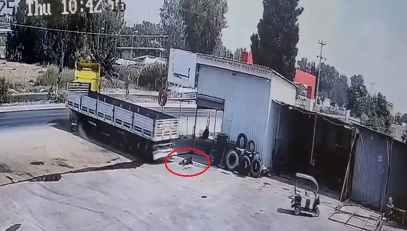 16 Yaşındaki Çocuk İşçinin Korkunç Ölümü: Hareket Eden TIR'ın Altında Can verdi