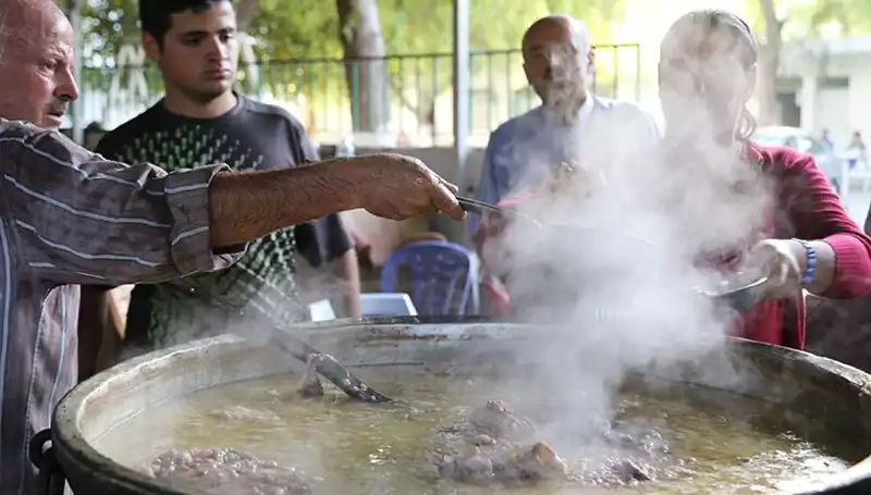 Gadir-i Hum Bayramı 2023: Anlamı, Kutlama Gelenekleri ve Mesajları