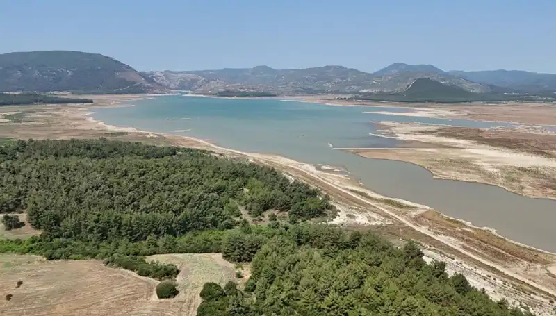 İzmir'de Ekonomik Kriz Gölgeleri: Geçen Yıla Göre Yüzde 50 Düşüş!