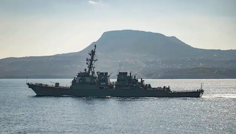 ABD, Yunanistan'da Stratejik Donanma Üssünü Güçlendirdi: Yeni İddialar
