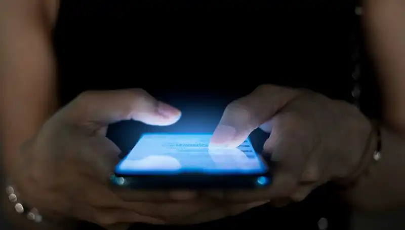 Narsisizm Mi? Telefon Alışkanlığı ile İlişkisini Öğrenin!