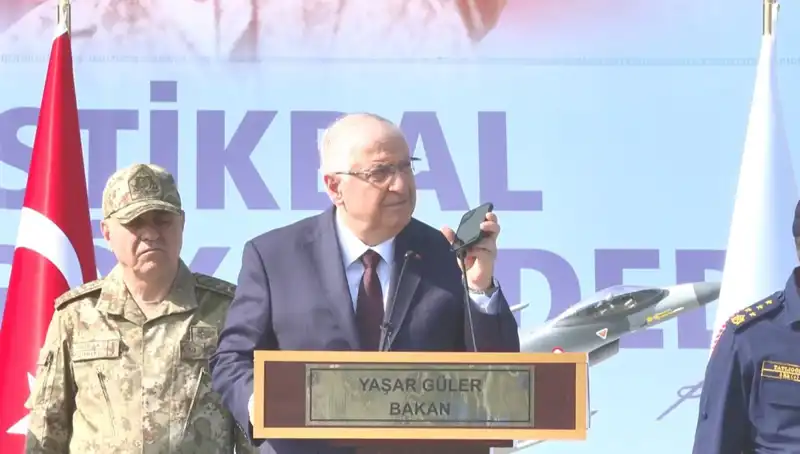 Cumhurbaşkanı Erdoğan, Kahraman Mehmetçik'in Bayramını Kutladı: Teşekkür ve Vurgu