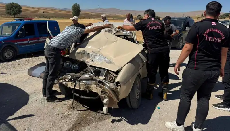 Kahramanmaraş'ta Kamyonet ve Otomobil Çarpıştı: Olayın Ayrıntıları