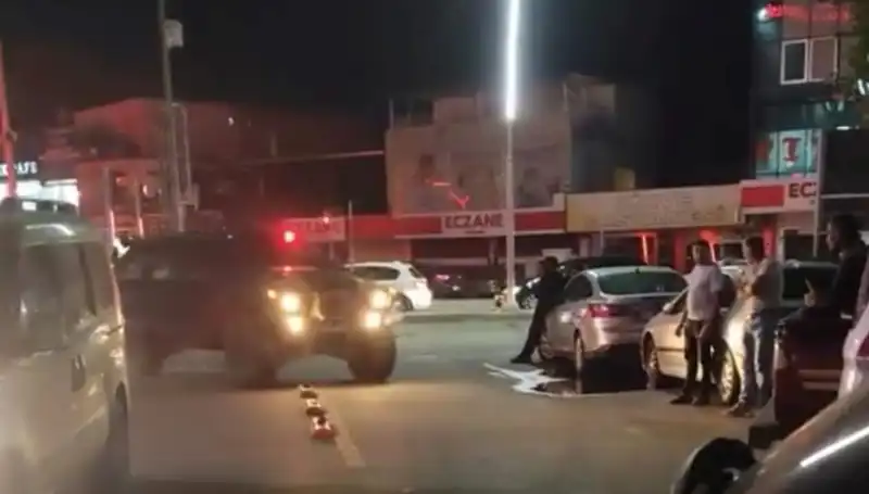 Kardeşinin Şiddetinden Sonra Annesine Yardım Eli: Şok Edici Olay