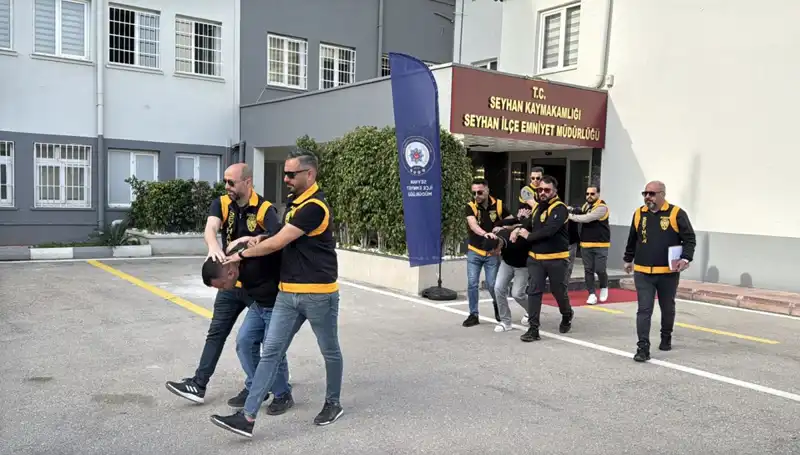 Alacak Verecek Anlaşmazlığı: Dört Kişinin Evine Saldırı Yapıldı!