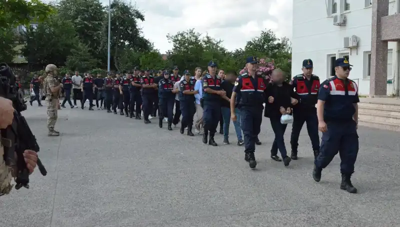 Hacizli Araçları Cesurca Dizayn Edip Satıyorlar: İşte O Çarpıcı Detaylar!