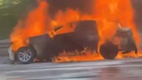 15 Temmuz Şehitler Köprüsü'nde Araç Yangını: Trafikte Kaos ve Korku