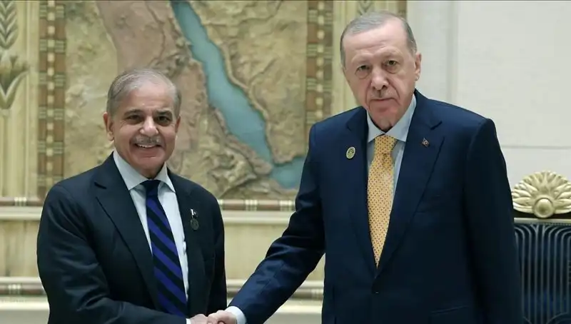 Türkiye ve Pakistan Liderinden Tarihi Zirve: Ekonomi ve İşbirliği Konuları Masada