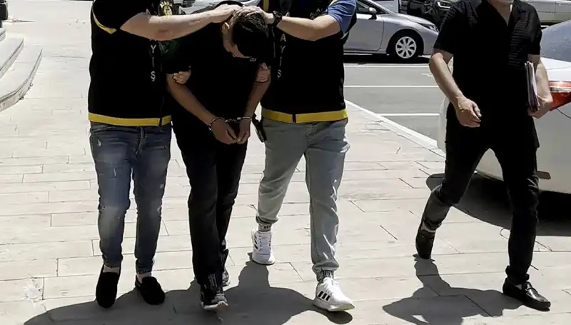 Mezarlıktaki Hırsızlık Olayı: Suçüstü Yakalanan Şüpheli Herkesi Şaşırttı