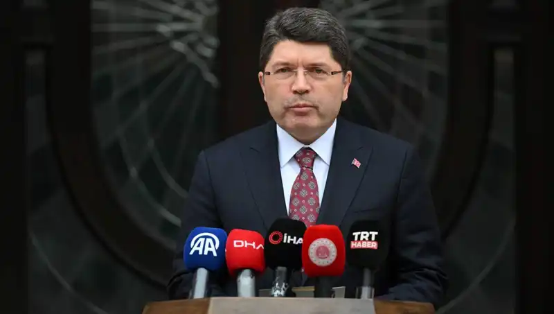 İmralı Heyeti, Adalet Bakanı Tunç ile Kritik Görüşmeye Hazırlanıyor!