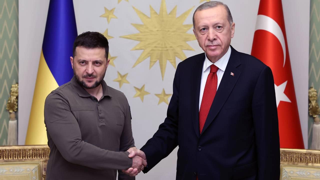 Ukrayna Devlet Başkanı Zelenskiy, Türkiye Ziyareti İçin İstanbul'a Geliyor