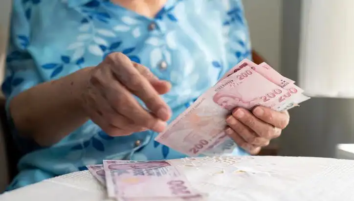 Emeklilere Yönelik Yeni Dolandırıcılık Yöntemleri: Dikkatli Olun!