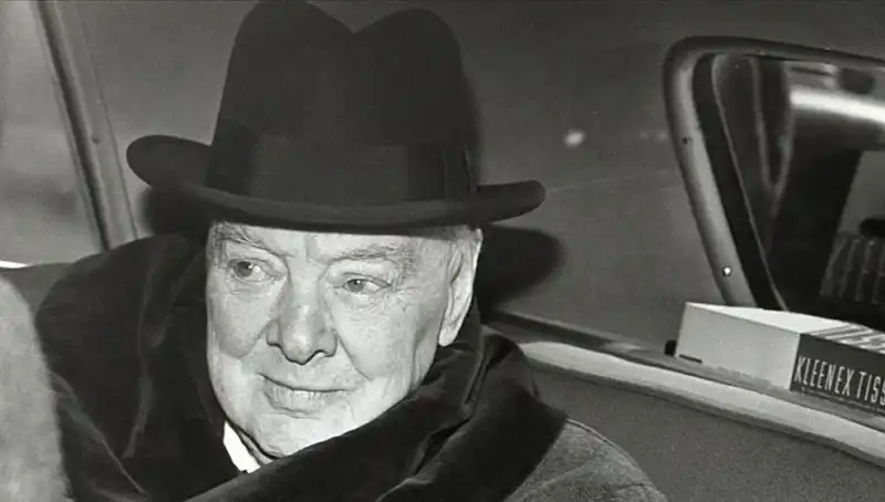 Churchill’in Bekar Evi: Tarihi Konut 3,75 Milyon Sterlinle Satışta