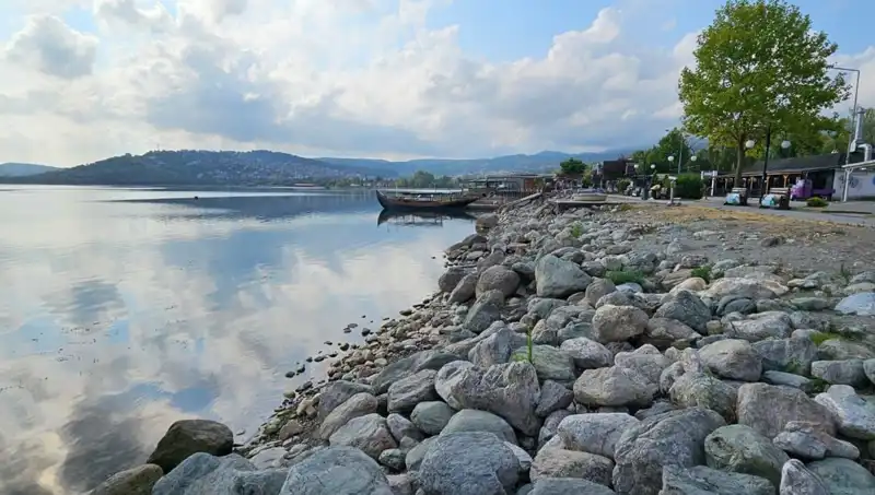 Sapanca Gölü'nde Su Seviyelerinin Düşüşü: Doğal Güzellik Tehlikede Mi?