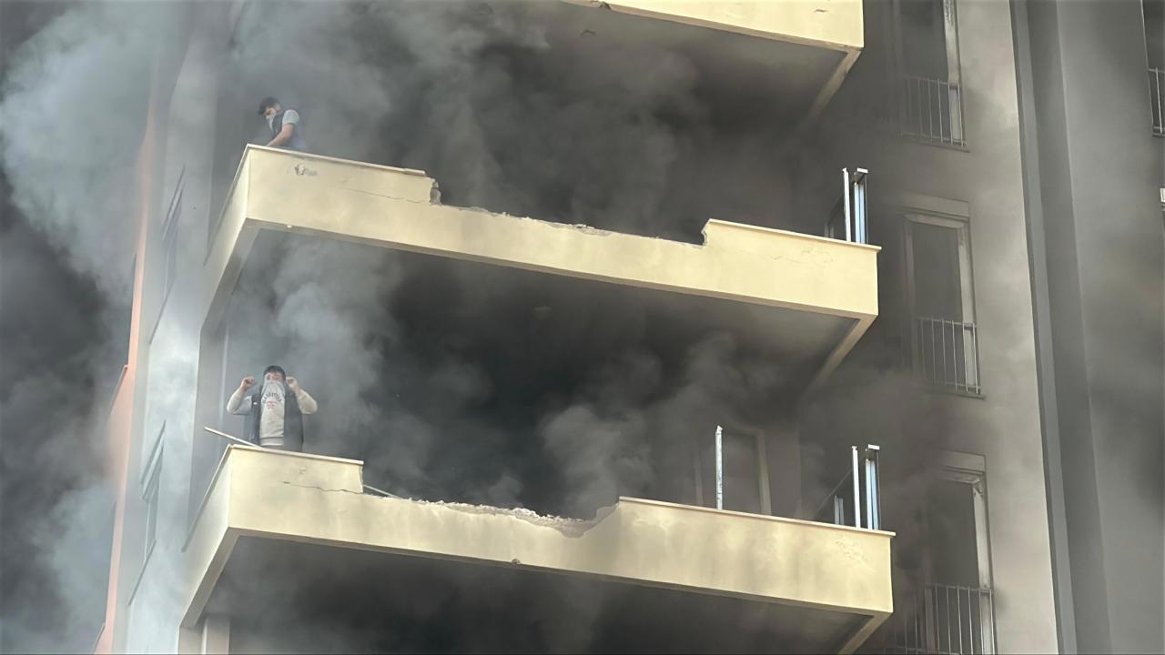 Antalya'da Otelde Çıkan Yangında Can Kaybı