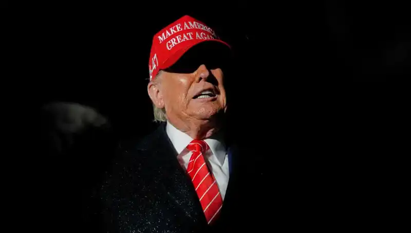 Yüksek Mahkeme, Trump’a Göçmenlerin Statüsünü İptal Yetkisi Verdi!