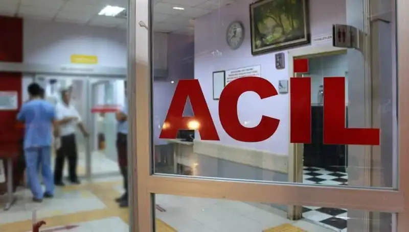 Burdur'da Bıçaklı Kavga Şoku: Bir Kişi Ağır Yaralı