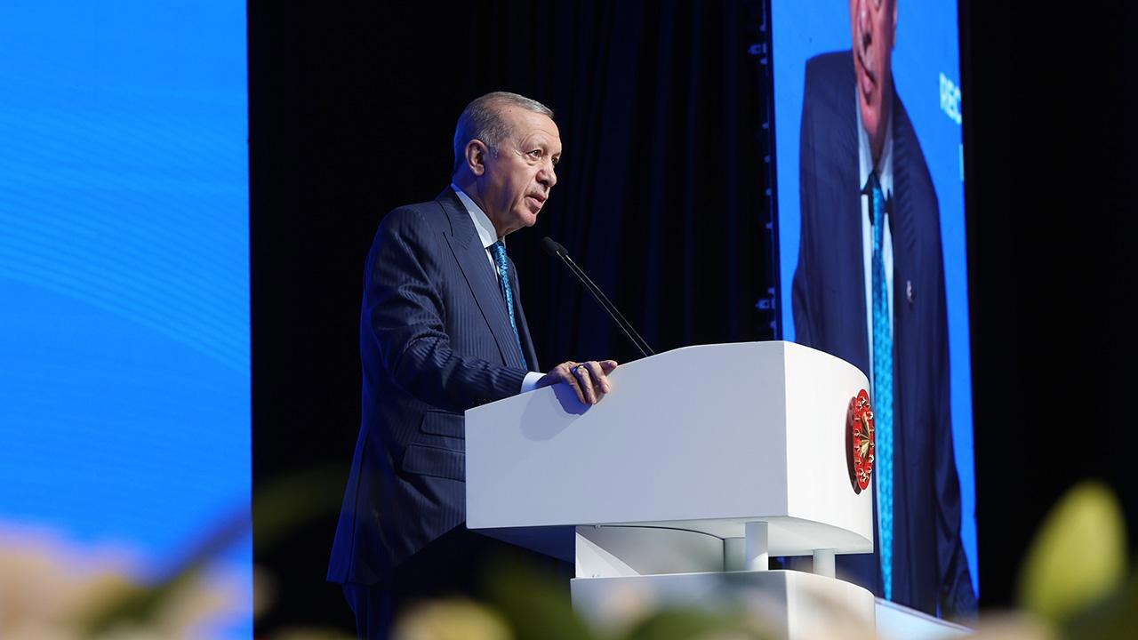 Cumhurbaşkanı Erdoğan'dan 1381 engelli öğretmen atağı!