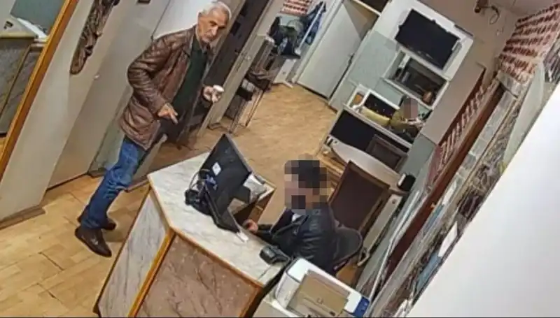 Özgür Özel'e Saldıran Selçuk Tengioğlu’nun Şok Eden Son Görüntüleri Ortaya Çıktı!
